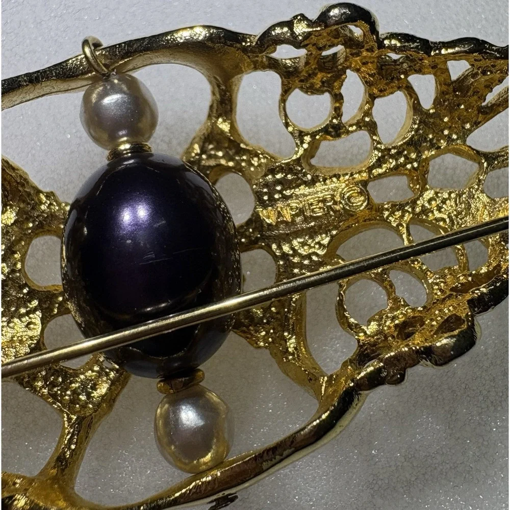 Vintage Napier 1980s Brooch Gold Filigree Faux Pearl Purple Cabochon Book Piece
